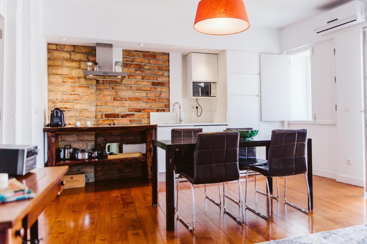 54 Santa Catarina Apartments Lissabon