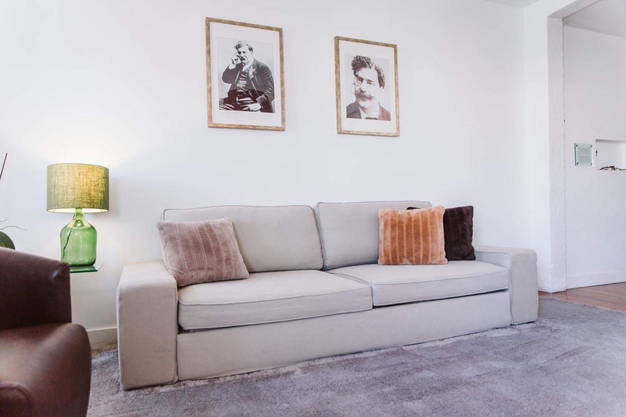 54 Santa Catarina Apartments * Lissabon