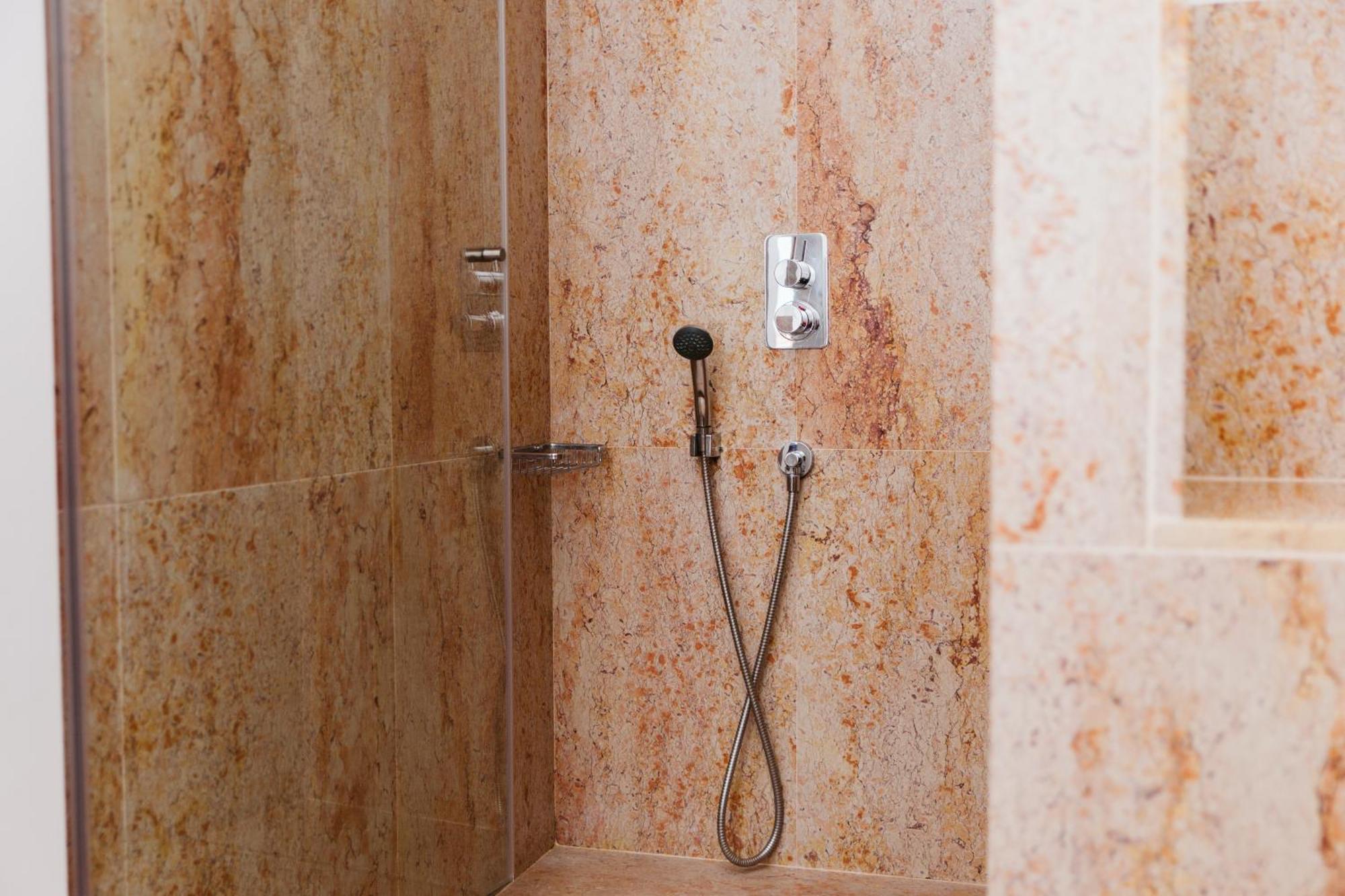Apartment 54 Santa Catarina Apartments Lissabon