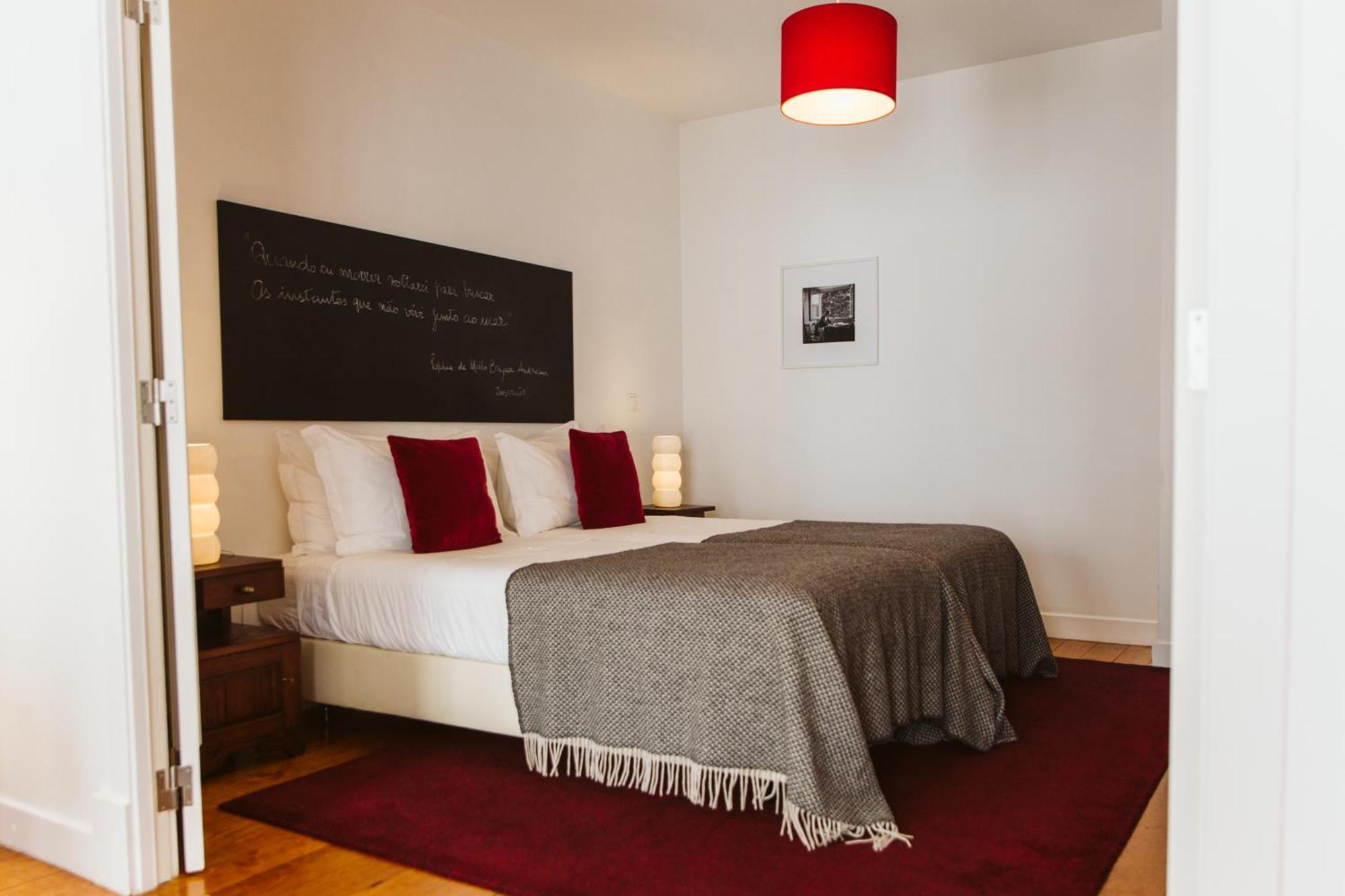 Apartment 54 Santa Catarina Apartments Lissabon