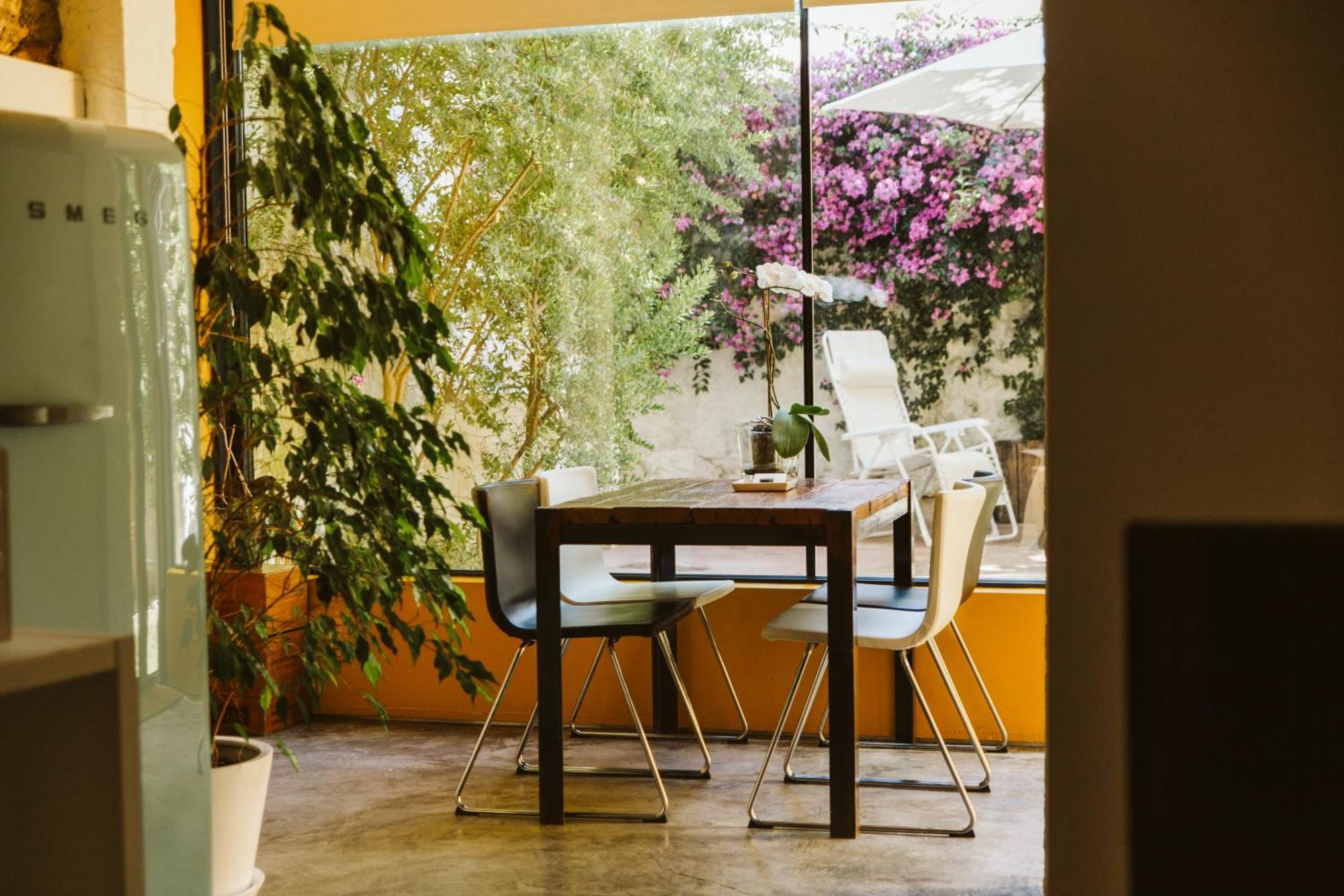 54 Santa Catarina Apartments Lissabon